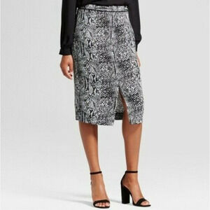 Who What Wear Black & White Snakeskin Print Knee Length Pencil Skirt Sz 4